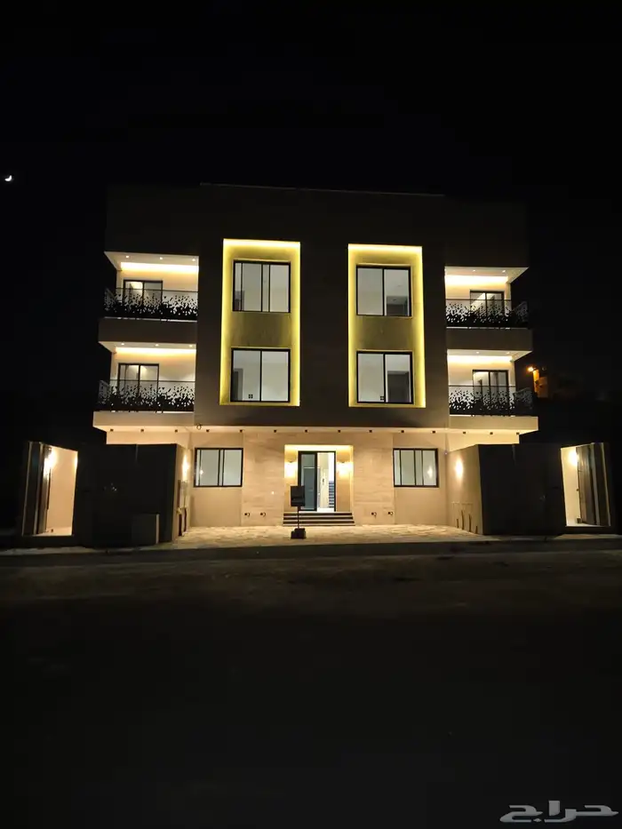 للبيع شقة فاخرة بتصميم راقي حي العروبة أبها 0