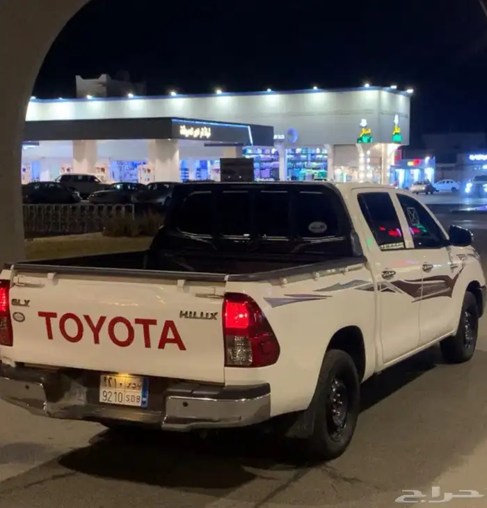 هايلكس 2018 مشروطه من رش ومن الحوادث ومشروطه متحركات 1