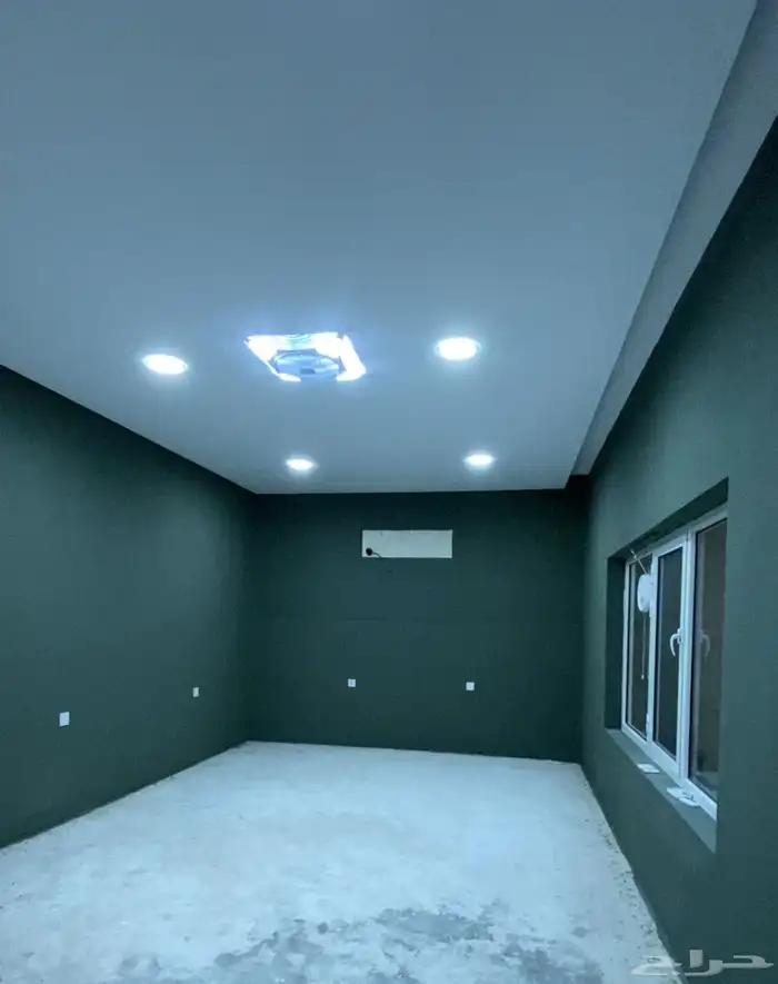 للايجار استراحة جديدة معها كراج في الاحساء 0