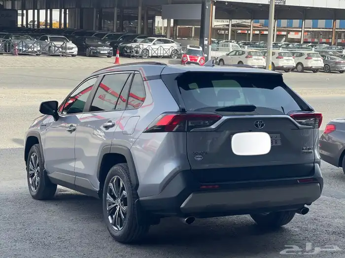 تويوتا راف فور 2022 فل كامل لمتيد 5