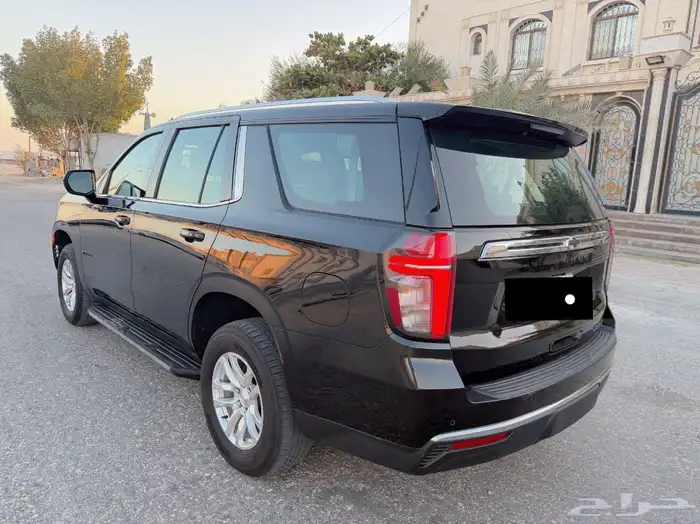 تاهو 2023بدون دبل LS المطور الدفعه ماشي 88 الف اسود 3