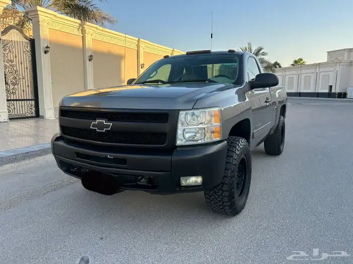 للبيع شفروليه سلفرادو 2012 1