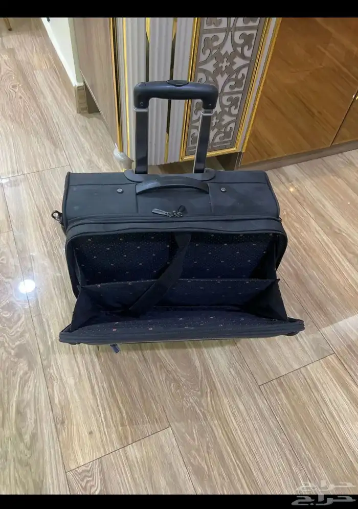 شنط شبه جديده 1