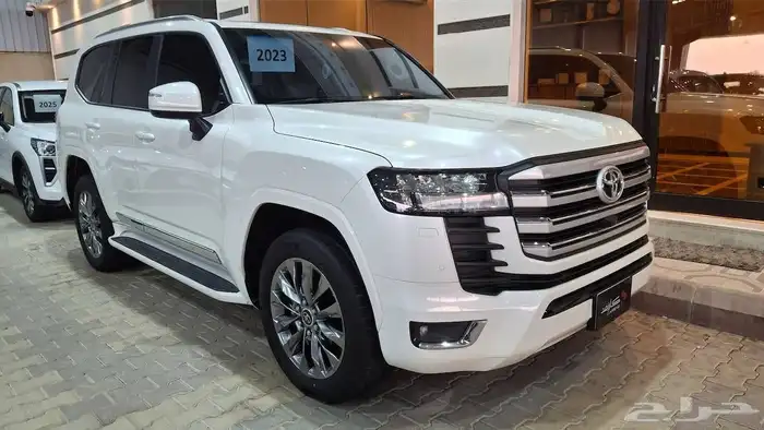 تويوتا لاندكروزر 2023 مستعملة مفحوصة مضمونة مصينة 1