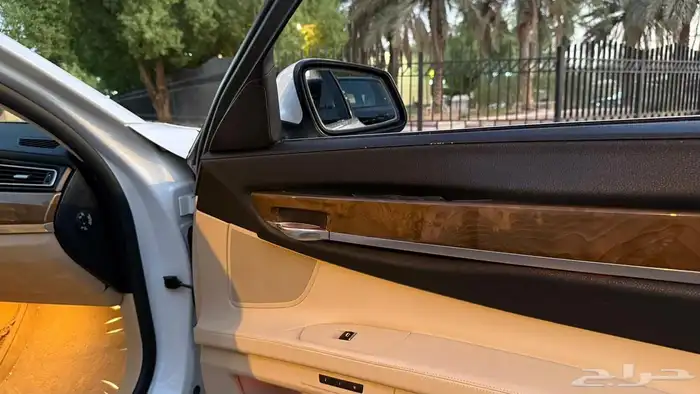 بي ام دبليوiL730 40