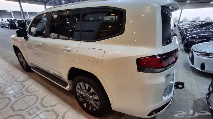 تويوتا لاندكروزر 2023 مستعملة مفحوصة مضمونة مصينة 2