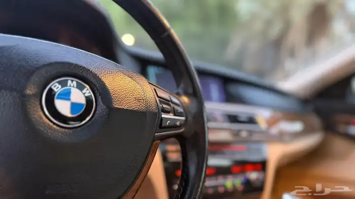 بي ام دبليوiL730 16