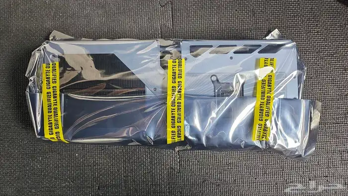 للبيع  كرت شاشة Gigabyte AORUS RTX 5080 Master ICE 3
