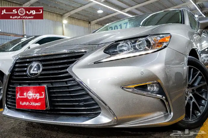لكزس ES 350 2017 توتانيوم نادره ومميزه بودي بلد 1