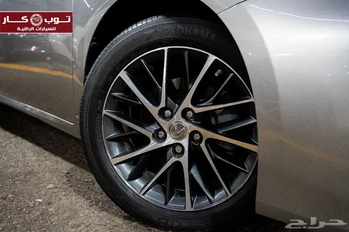 لكزس ES 350 2017 توتانيوم نادره ومميزه بودي بلد 12