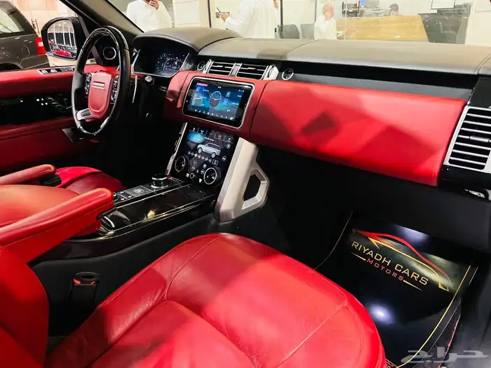 رنج روفر 2019 V8 فل كامل اوتوبغرافي ( بحالة ممتازة ) 4