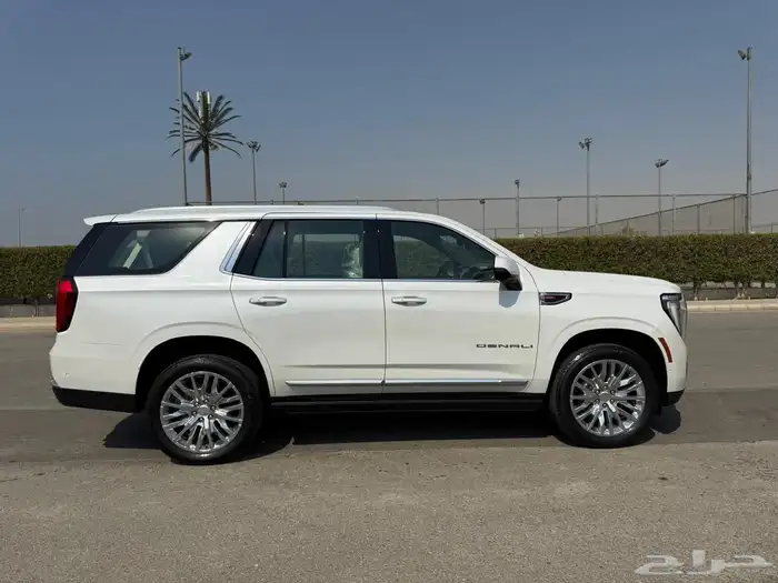 جي ام سي يوكن 2025 8