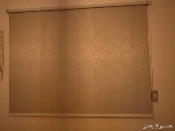 للبيع اثاث مكتبي 6