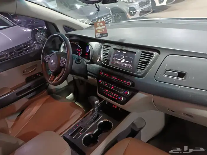 كيا كارنيفال ابيض 2019 ديزل بطاقة جمركية وارد كوريا 10