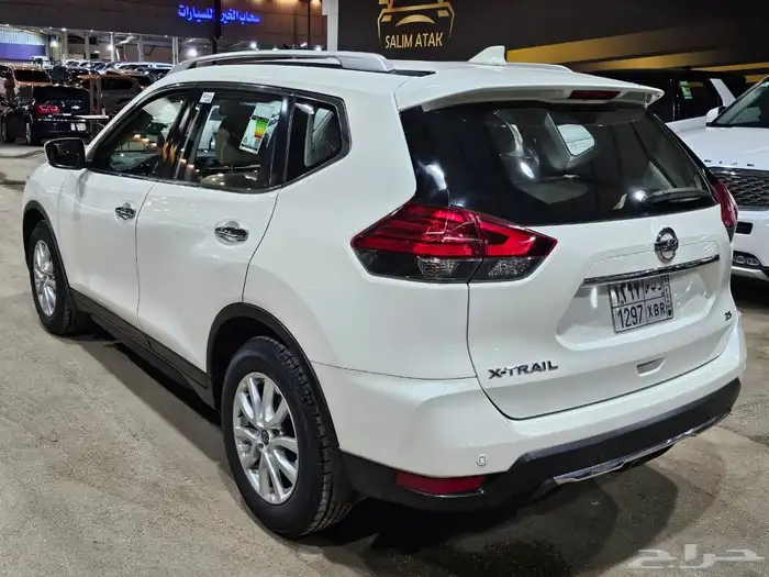 نيسان اكس تريل 2022 ممشى قليل نظيف 3