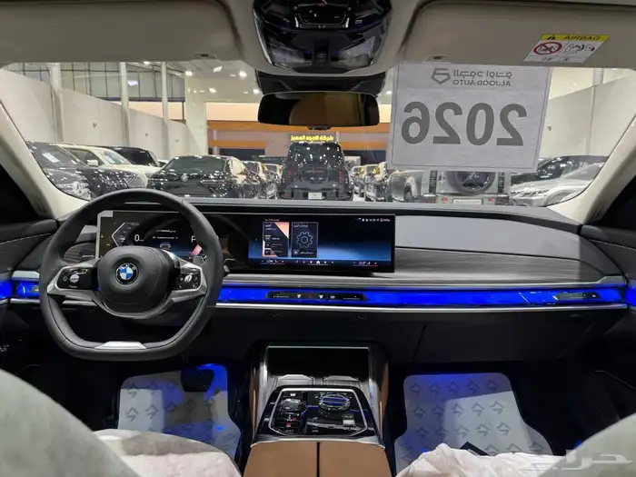 مواصفات عالية ضمان وصيانة BMW 735i 2026 11