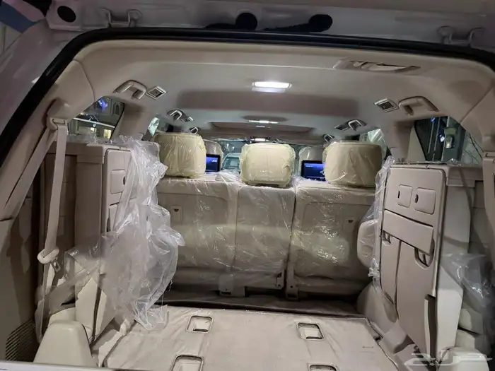 للبيع لكزس LX570 بريمي فل كامل 10