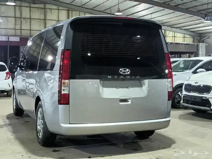 هيونداي ستاريا فضى 2023 ديزل بطاقة جمركية وارد كوريا 6