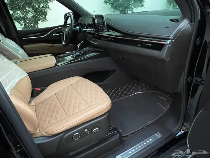 كاديلاك اسكاليد 28