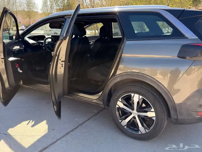 بيجو 2018 5008GT 9