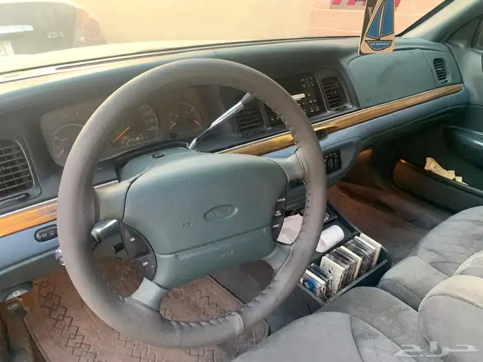 فور فكتوريا 1997 9