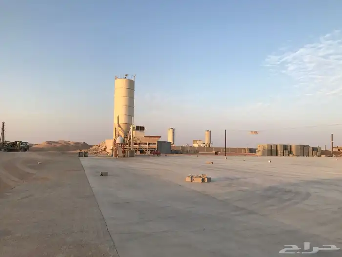 مصنع للبيع كامل معدات بحاله جيده   للتواصل 2