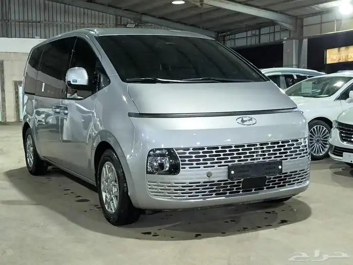 هيونداي ستاريا فضى 2023 ديزل بطاقة جمركية وارد كوريا 2