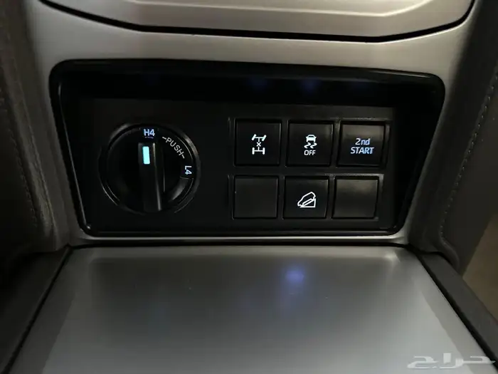 برادو 2022 سعودي XLT .. 21