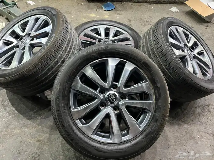 جنوط جيب لاند كروزر 2019 مع كفرات صيني 285.50.20 ت24 21