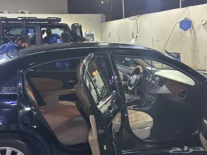 سيارة كرايزلر للبيع كاش 7