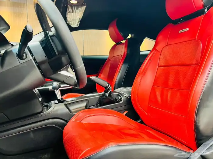 فورد موستنج 2019 فل كامل ايكو بوست ( بحاله ممتازه) 8