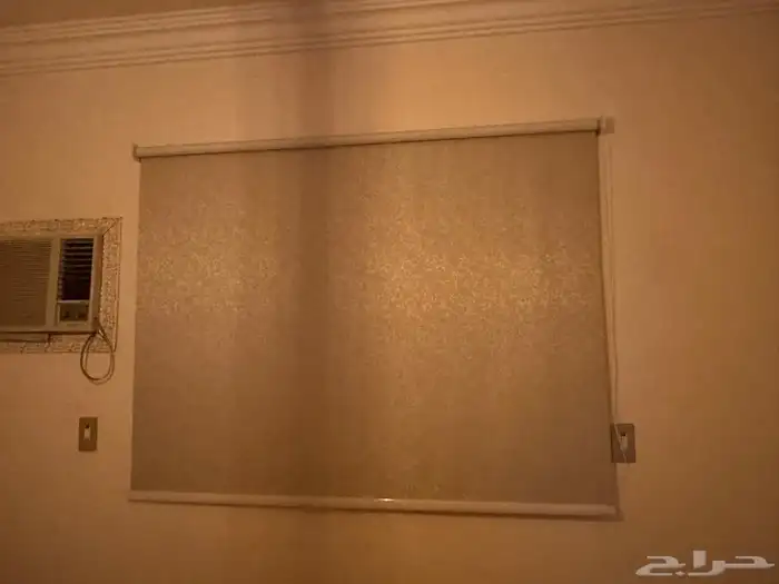 للبيع اثاث مكتبي 13