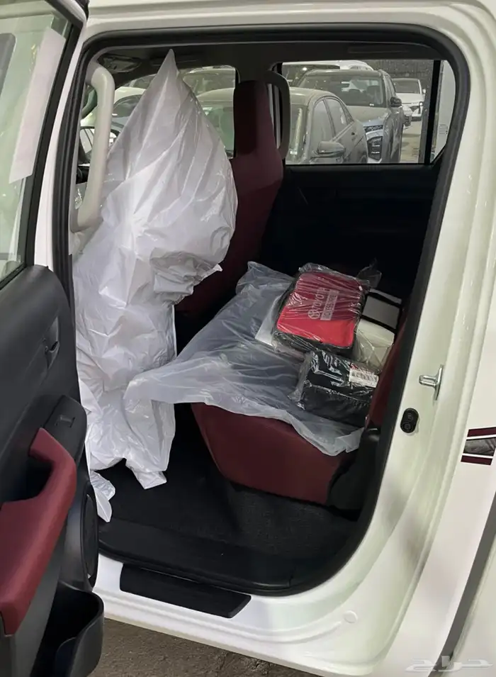 تويوتا هايلوكس 2025 اقساط وكاش 2