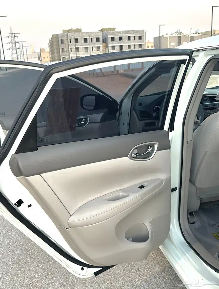 نيسان سنترا 2015 وكاله 18