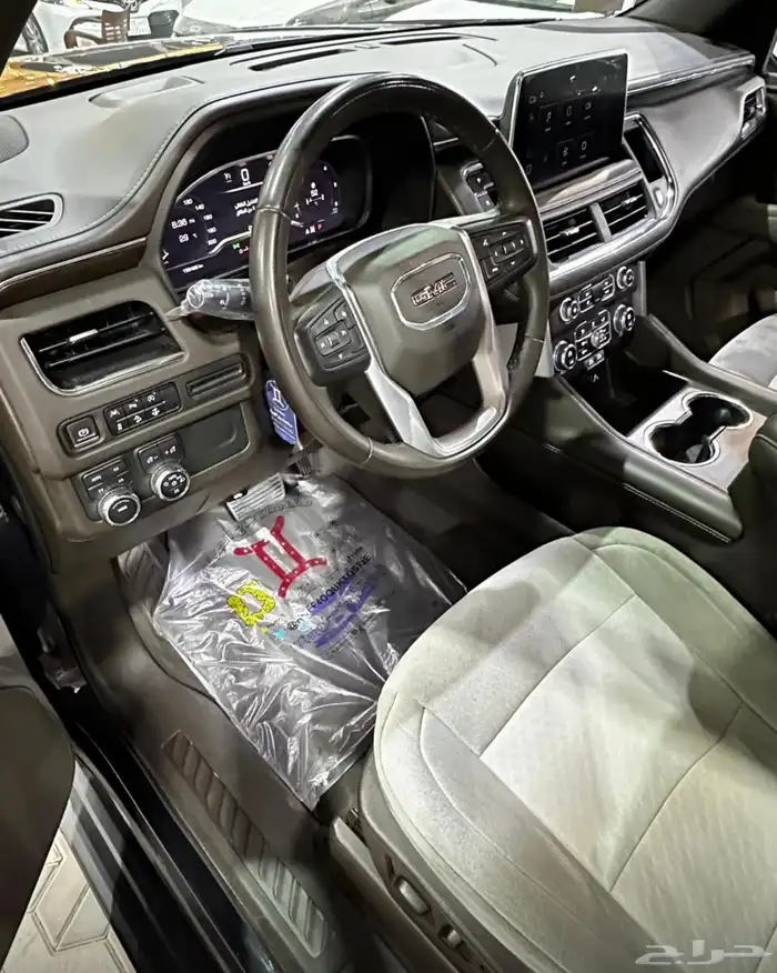 جي ام سي يوكن SLE موديل 2023 دبل 12