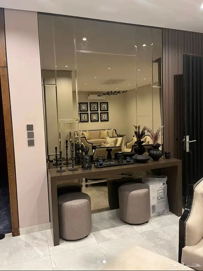 تنفيذ جميع انواع الديكورات الداخلية والخارجية بجودة عالية 0