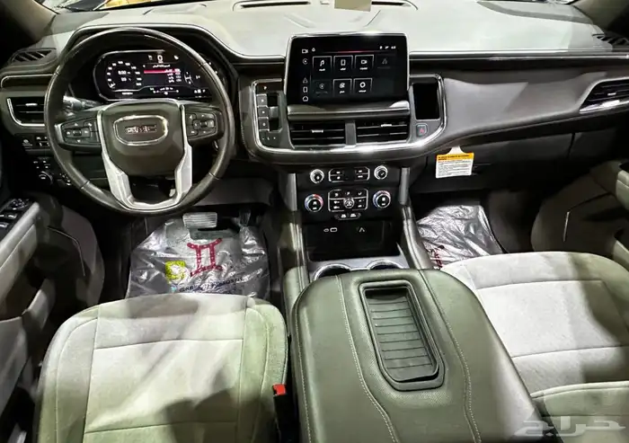 جي ام سي يوكن SLE موديل 2023 دبل 9