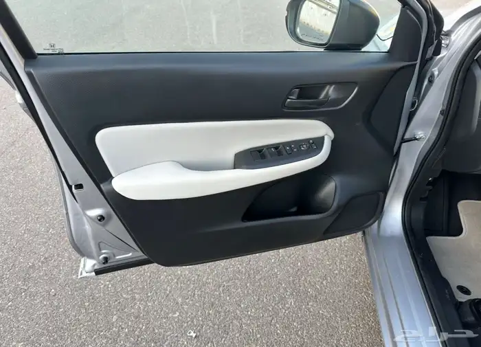 هوندا سيتي 2024 ماشي الف كيلو فقط 7