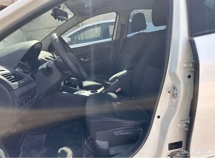 رينو فلونس 2014 نصف فول 18