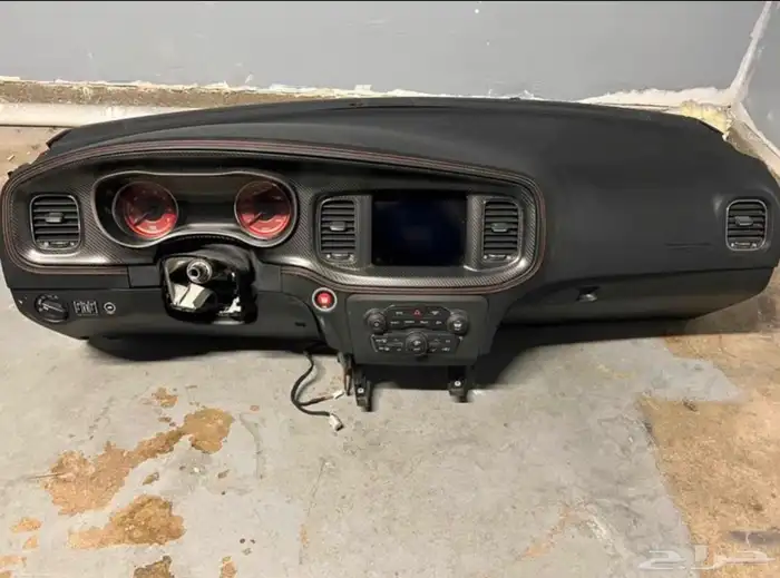 للبيع سستم ارباق دوج تشارجر مطرز خيط احمر بريميوم 2022 0