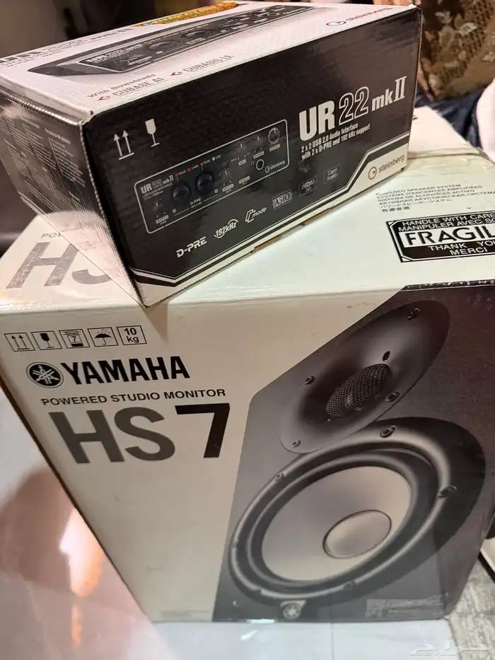 اجهزة ستديو وسماعا مستعمله ولاكن بحاله الوكاله استخدام بسيط 12