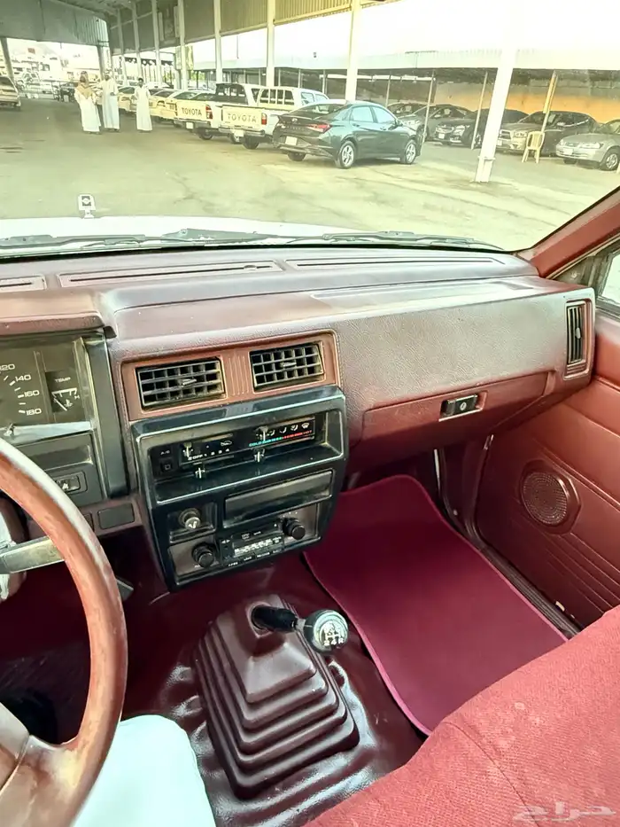 للبيع نيسان ددسن 1991 غمارتين شرط 19