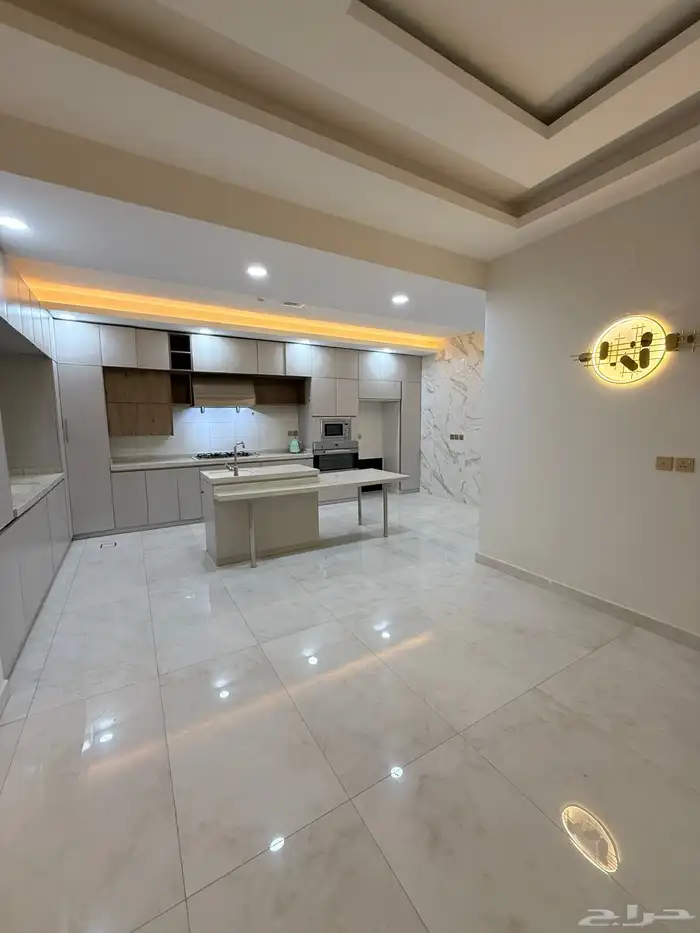 فيلا للإيجار بالعارض 18