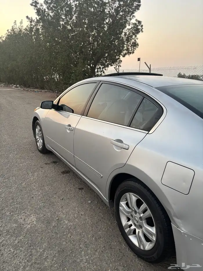 نيسان التيما 2011 2