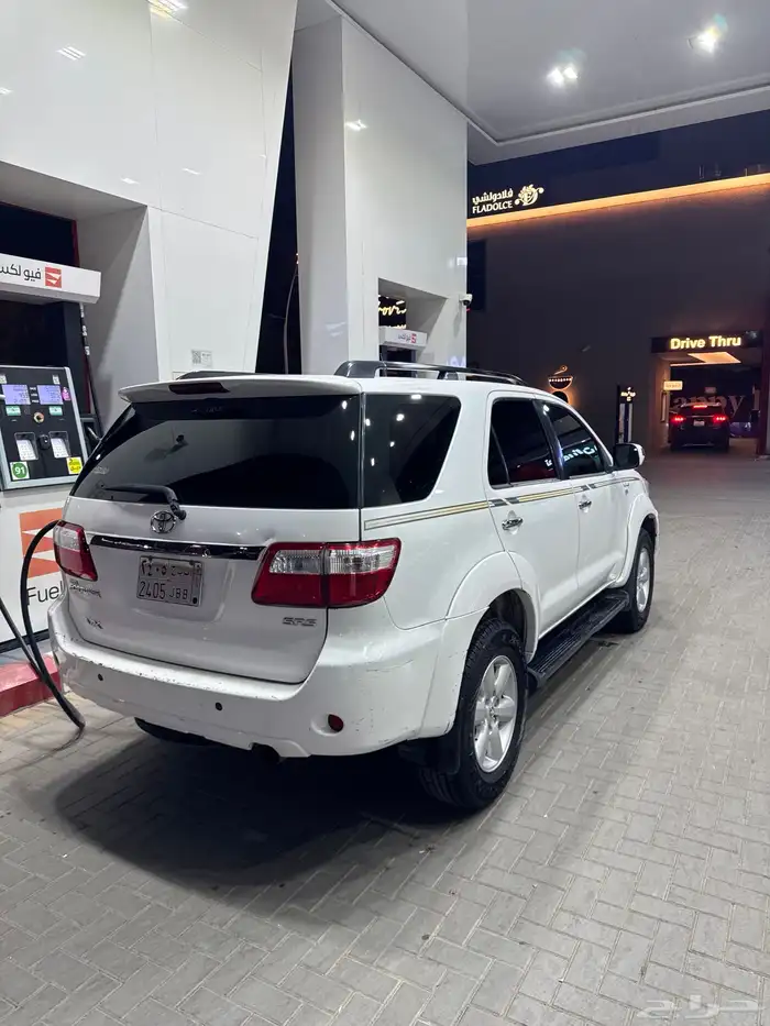 فورتشنر 2010 0