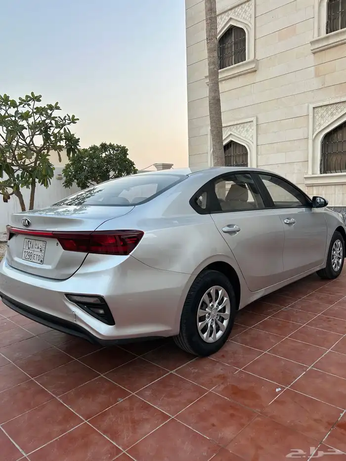 كيا سيراتو 2019 وكالة للبيع 7