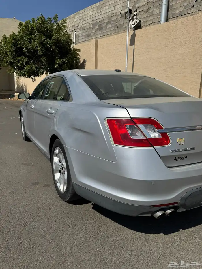 فورد توروس2010 4