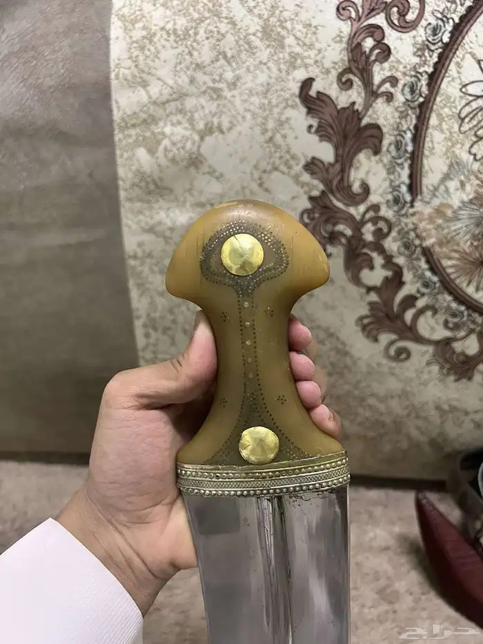 جنبيه حك زراف 0