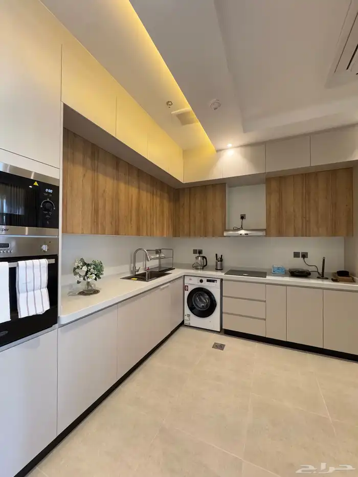 للإيجار شقة جديدة في برج جود 5   مؤثثة بالكامل 3