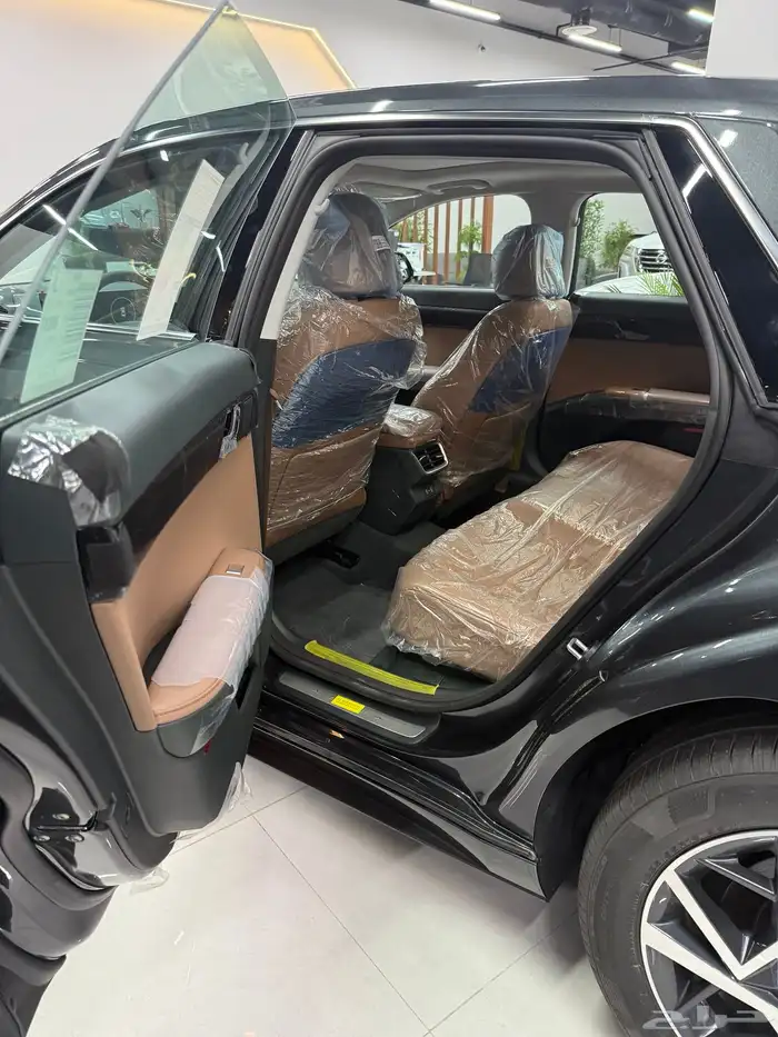 متوفر هيونداي ازيرا كلاسيك موديل2026 بافضل سعر 8